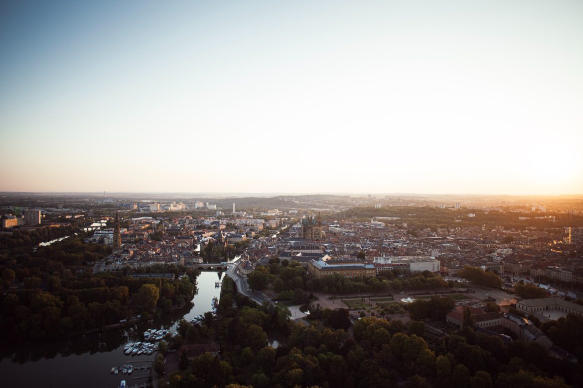 david-grandmougin-KhDfejaGYOo-unsplash